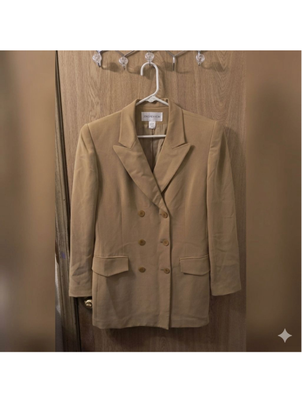 Vintage Jones New York 100% Silk Blazer Camel Double Breasted Minimalist 10